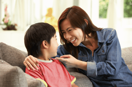 Cuộc trò chuyện giữa mẹ và con trai khiến các bậc phụ huynh suy ngẫm