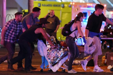 Las Vegas: Quân đội Anh nghỉ dưỡng ở Mỹ không ngần ngại giúp đỡ người bị nạn