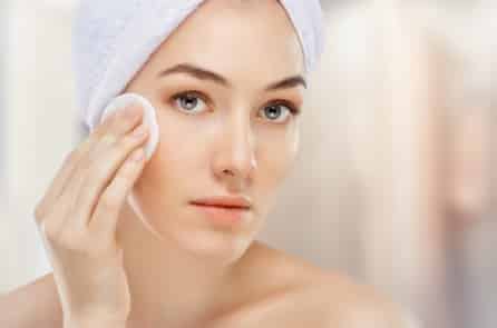 8 sản phẩm tốt nhất cho da dầu được bình chọn năm 2018