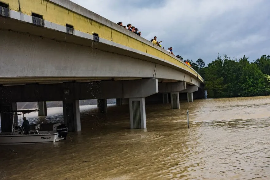 Harvey Flooding in North Houston Kingwood 59a601adec63b 880