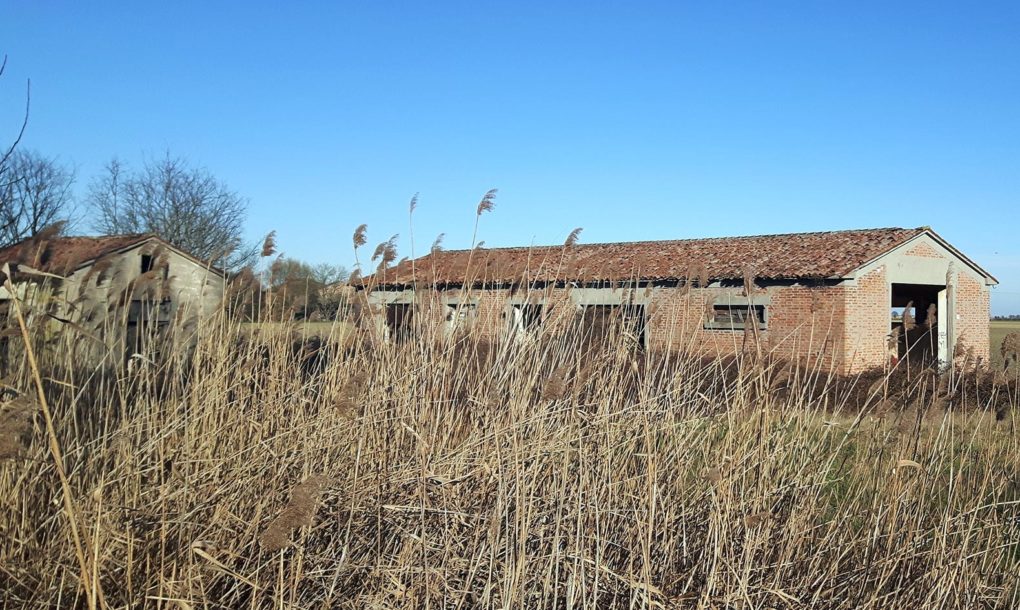 Italy-Free-Historic-Site-EMILIA-ROMAGNA-FERRARA-Ca-Olmo-di-Boara-casermetta-ciclovia-vento-1020x610