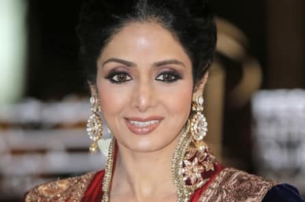 Siêu sao Bollywood Sridevi đột ngột qua đời ở tuổi 54