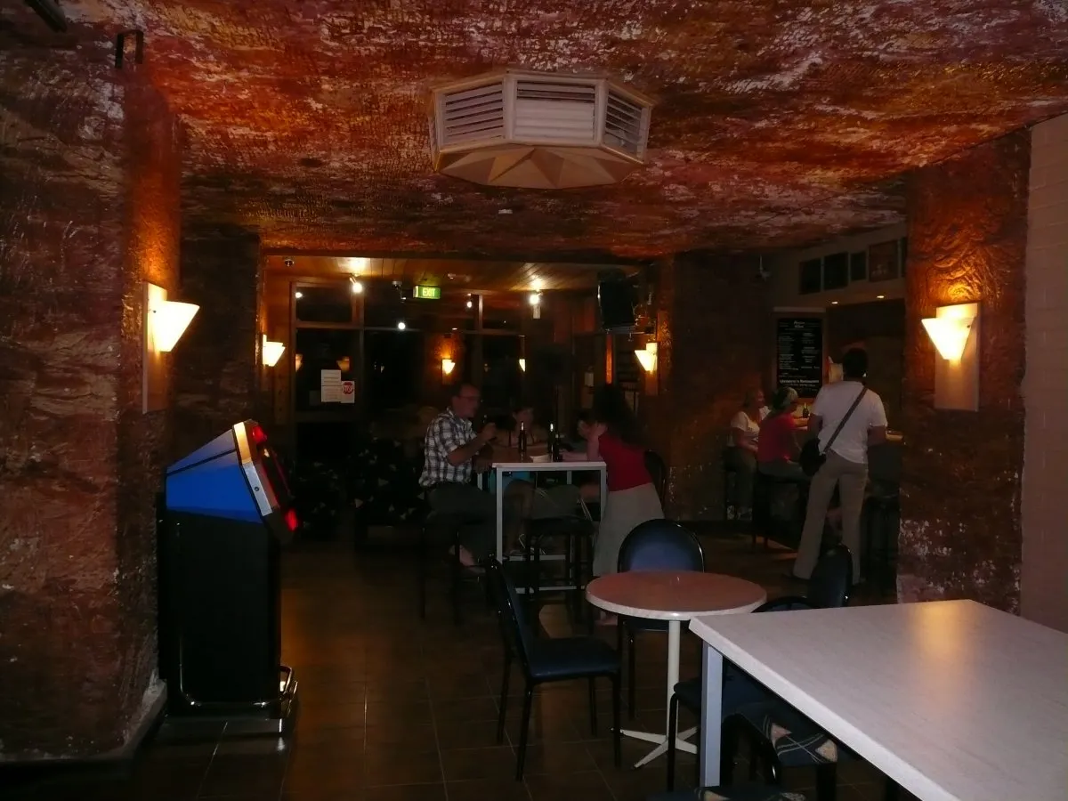 And what subterranean town would be complete without a local dive bar? In Coober Pedy