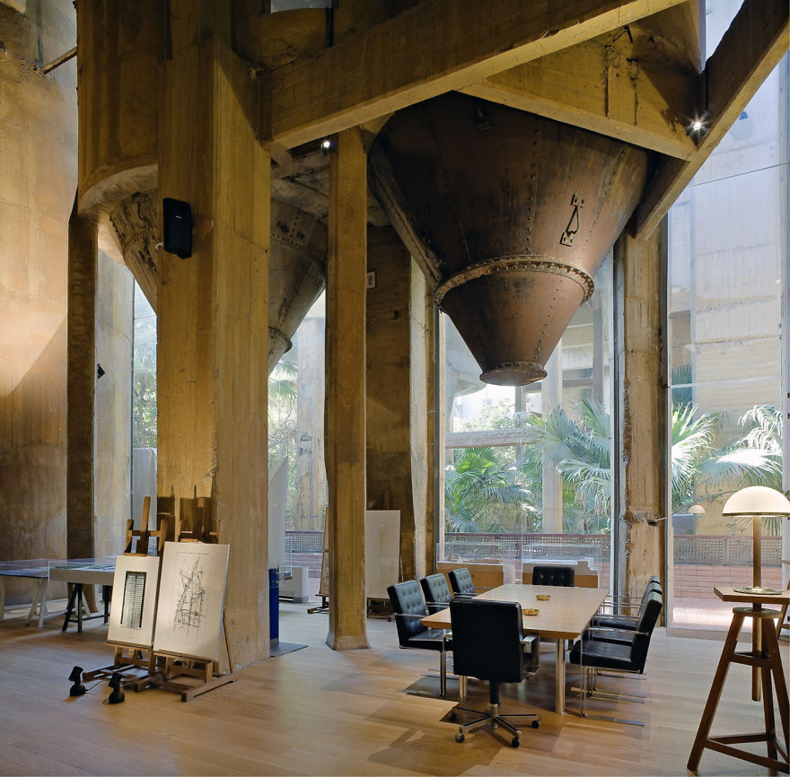 cement factory renovation la fabrica ricardo bofill 15 58b3e22297e92 880