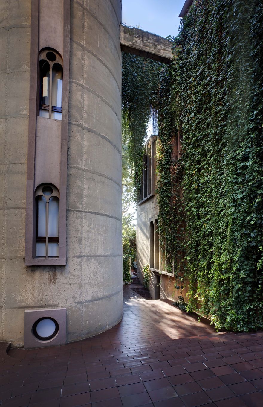 cement factory renovation la fabrica ricardo bofill 9 58b3e2113cf0b 880