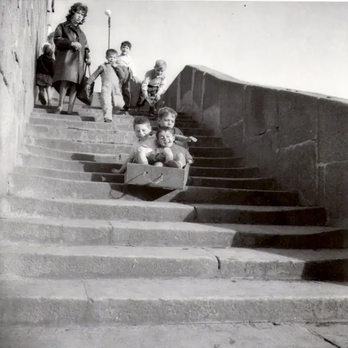 Children Playing, Ribeira, Porto