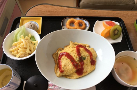 Suất ăn cho sản phụ tại bệnh viện Nhật không khác gì món ăn tại nhà hàng