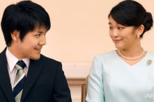 Công chúa Nhật Bản từ bỏ địa vị kết hôn với thường dân