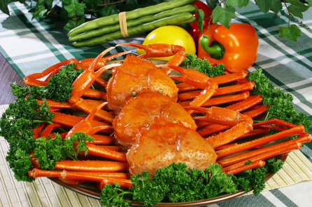 Chất liệu mới từ vỏ cua và cây cối sẽ sớm thay thế màng bọc nhựa?