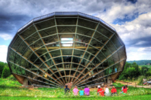 Điểm danh 18 tòa nhà kỳ lạ nhất thế giới