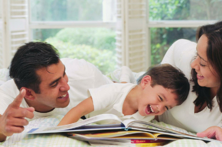 Nếu bạn chỉ có thể làm một việc thì hãy đọc sách cùng con!