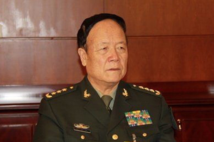 Quách Bá Hùng đập đầu vào cột đèn vỡ sọ não để tự tử