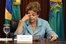 Tổng thống Brazil tự bào chữa trong phiên luận tội