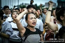 50 đảng viên Trung Quốc công khai thoái đảng