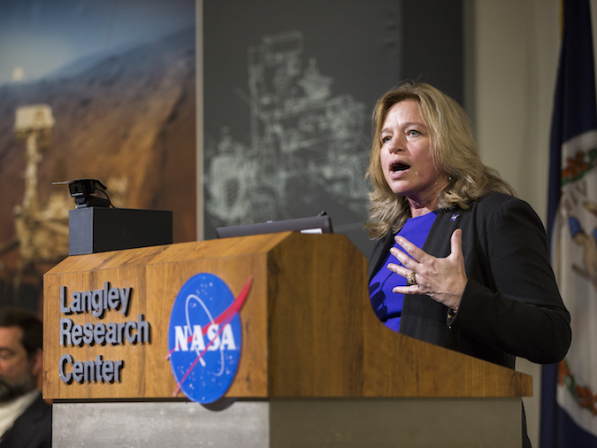 Nhà khoa học đứng đầu NASA - bà Ellen Stofan (Ảnh: NASA)