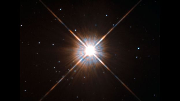 Ngôi sao Proxima Centauri dưới kính viễn vọng Hubble (ảnh: NASA/ESA)