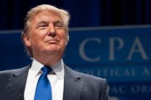 Bầu cử tổng thống Mỹ: Donald Trump trải qua một tuần tệ hại