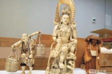 Người phụ nữ bị tố cáo buôn lậu 2 tấn ngà voi trên 2,5 triệu đô