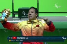 Lê Văn Công phá kỷ lục thế giới tại Paralympic