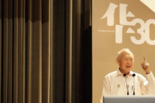 Kinh nghiệm Singapore: Tiếng Anh cho công việc, tiếng mẹ đẻ để bảo tồn bản sắc
