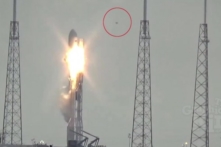 Elon Musk không phủ nhận khả năng tên lửa SpaceX phát nổ do UFO