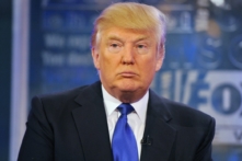 Facebook cấm một Siêu Ủy ban ủng hộ Tổng thống Trump quảng cáo