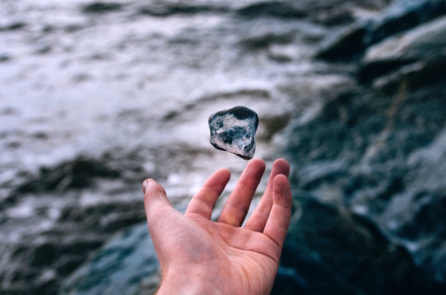 Khám phá ra trạng thái thứ 2 của nước ở thể lỏng