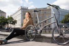 VELLO BIKE+: Xe đạp điện, gấp, tự sạc hoàn hảo cho cuộc sống đô thị