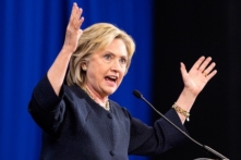 Đại cử tri Mỹ bỏ phiếu, Trump chắc thắng nhưng phe Clinton vẫn ôm mộng