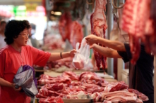 Nghiên cứu: Chúng ta đang tiêu thụ quá nhiều thịt, gây hại cho cơ thể