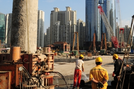 Học giả Trung Quốc: Ba vấn đề nghiêm trọng của nền kinh tế Trung Quốc