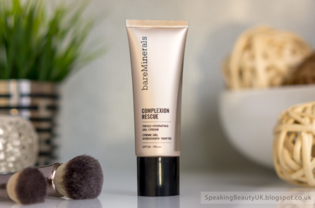 Xu hướng làm đẹp: Kem nền kết hợp với chống nắng