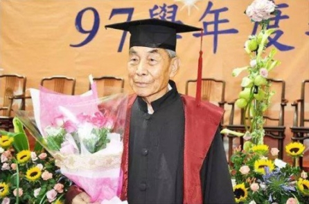 Câu chuyện truyền cảm hứng về ông lão 106 tuổi ở Đài Loan