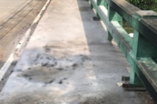 Do bệnh tật và bế tắc, hai anh em tẩm xăng tự thiêu