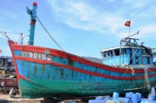Đà Nẵng: Trưng bày tàu cá bị đâm chìm tại vùng biển Hoàng Sa