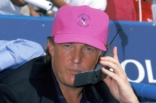 Tổng thống Donald Trump không phải là tín đồ công nghệ