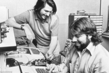 30 bức ảnh ghi dấu thăng trầm thời đầu khởi nghiệp của Apple