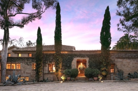 Bên trong biệt thự 45 triệu USD đang rao bán của Ellen DeGeneres