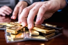 Ngân hàng Hoa Kỳ: Vàng sẽ tăng thêm 200 USD cuối năm nay