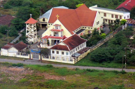 Ký sự: Nhà thờ Thủ Thiêm – Di sản của mất mát