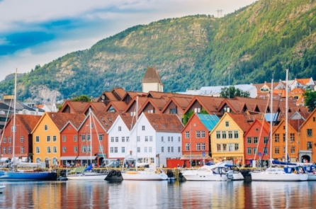 Điểm nổi bật của 21 quốc gia hạnh phúc nhất thế giới 2017