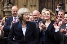 Nghị viện Anh thông đường cho Brexit