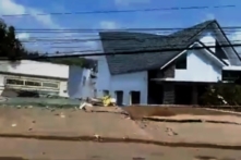 16 căn nhà đổ sụp xuống sông Hậu do sạt lở, An Giang ban bố tình trạng thiên tai khẩn cấp
