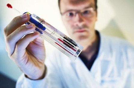 Phát hiện kim loại và mảnh vụn nhiễm bẩn trong hàng loạt vắc-xin cho người