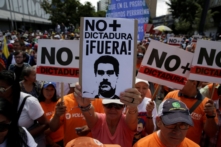 Đụng độ giữa cảnh sát và người biểu tình Venezuela đòi cải cách chính phủ