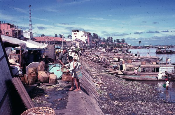 Cần THơ: Mênh mông đô thị miền sông nước