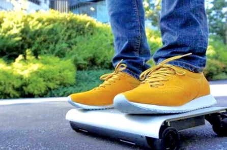 Walkcar: Xe điện bỏ túi tiện dụng chỉ nhỏ bằng một chiếc laptop