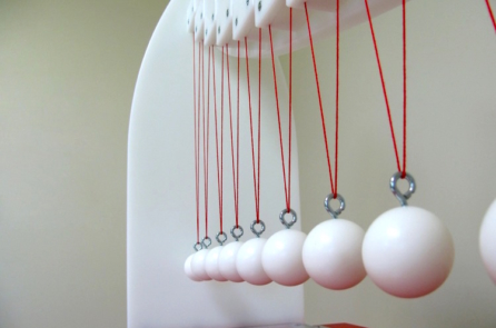 Sóng con lắc: Hiện tượng độc đáo bạn sẽ chẳng bao giờ chán ngắm nhìn (video)