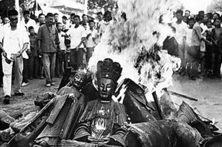 Đọc chuyện xưa ngẫm chuyện nay – Kỳ 20: 3 trường hợp hủy hoại tượng Phật bị báo ứng trong lịch sử