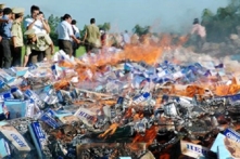 Sẽ đấu giá thuốc lá ngoại nhập lậu bị tịch thu để tiêu thụ nội địa hoặc tái xuất?